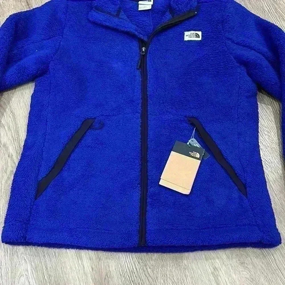 The North Face Men’s Campshire Fleece, Medium - Picture 5 of 8